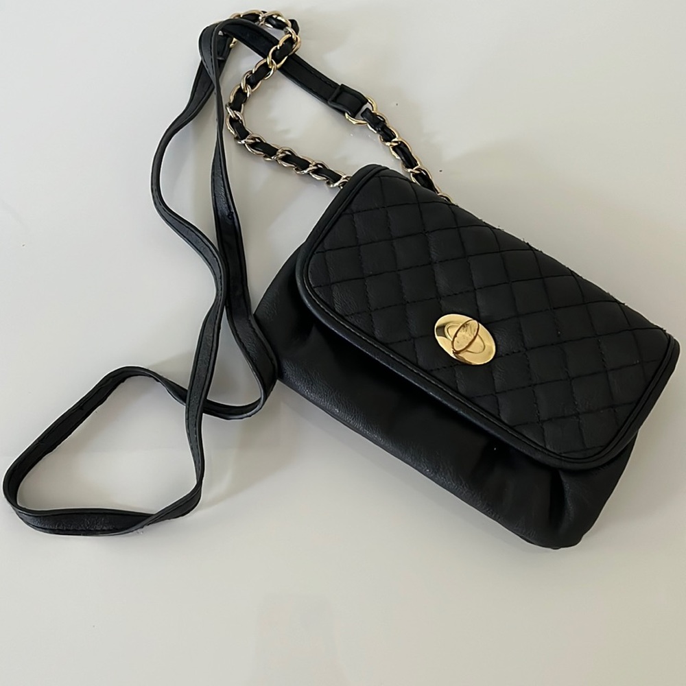 Black cushion print mini purse